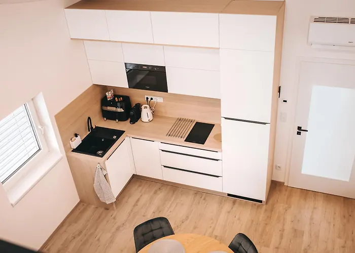 Apartamento Dvě Bobule 1 Kk *